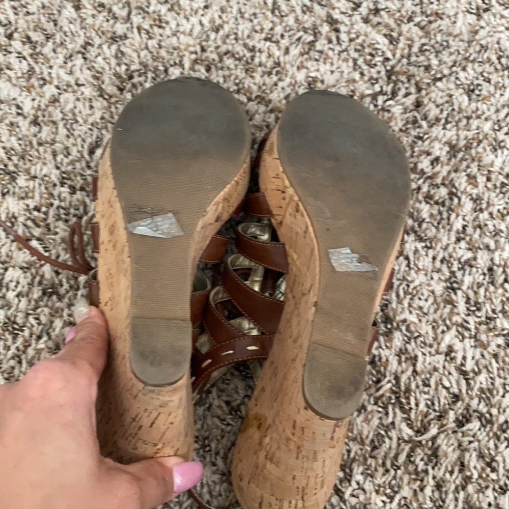 Shoes - Picture 3 of 3